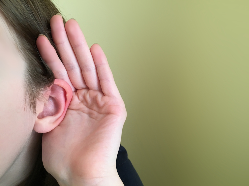 Image of ear, listening - Learn from the best: 6 examples of good copywriting - Copify Blog