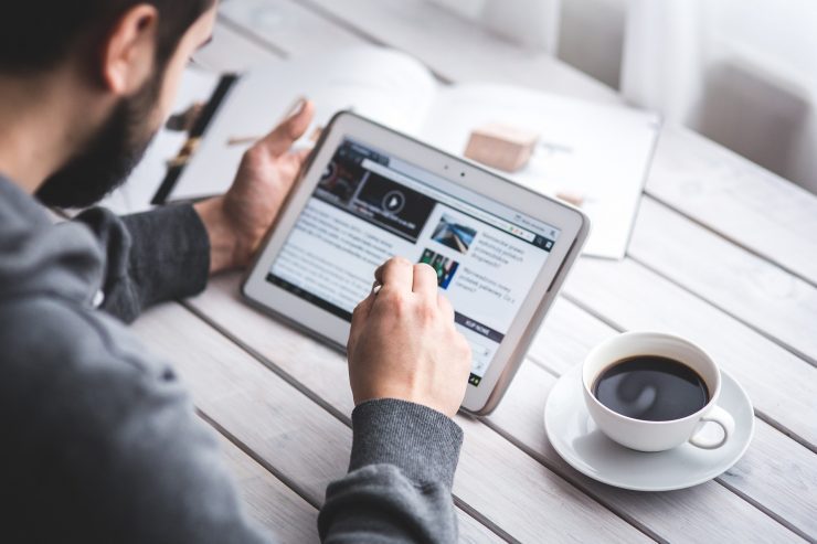 What is a content writer