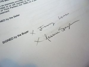 How to create a copywriting contract